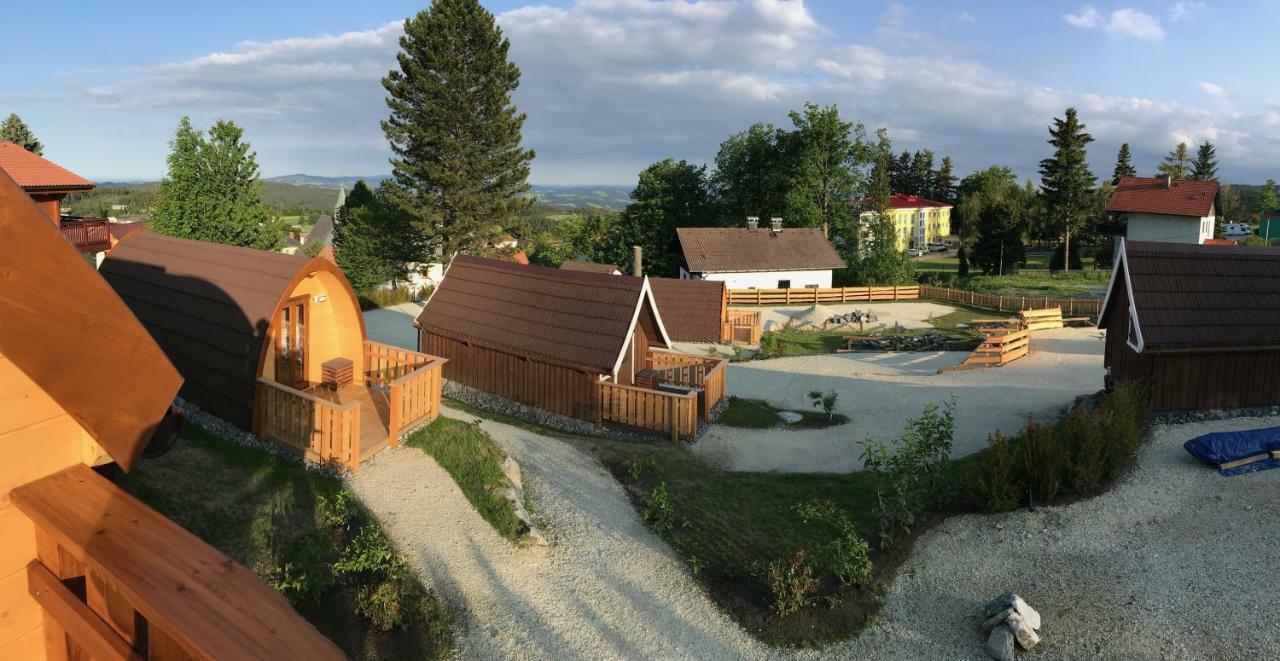 Готель Glamping Park Меніхкірхен Екстер'єр фото